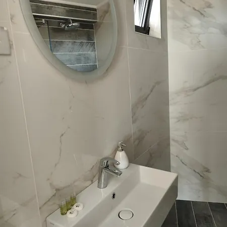 Marina Sarafovo ゲストハウス