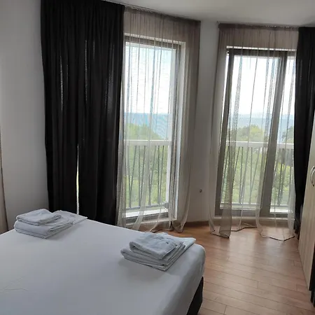 Marina Sarafovo 3*