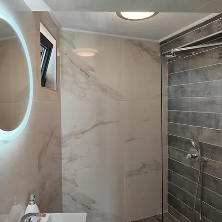 ゲストハウス Marina Sarafovo 3*