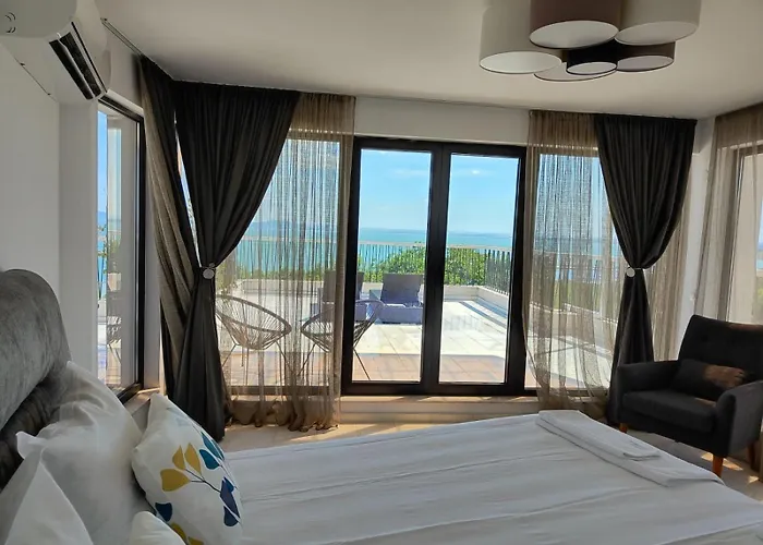 Marina Sarafovo Penzion